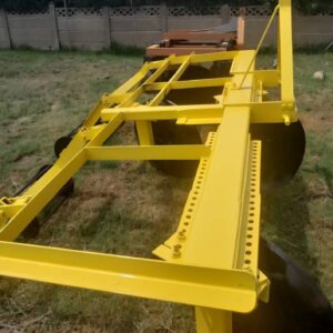 Alternative view of Ridger with Roller / Operter met Roller