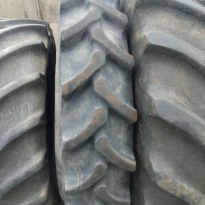 1x 13.6-46 Gebruikte Loop Spuit Band / Used Sprayer Tire