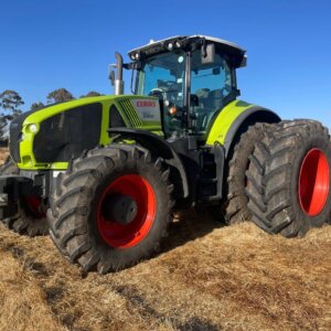 Claas Axion 950 Trekker / Tractor