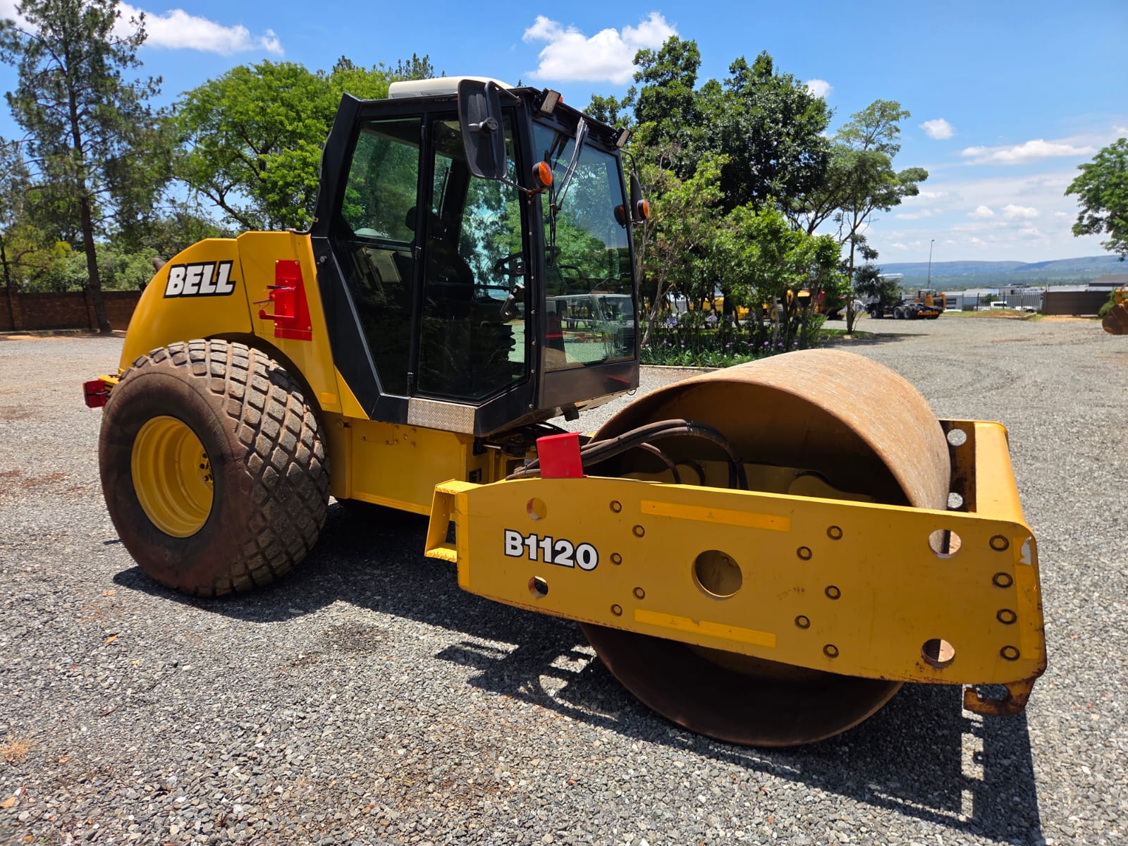 Bell B1120 Single Drum Compactor / Enkeldrom Kompakteerder