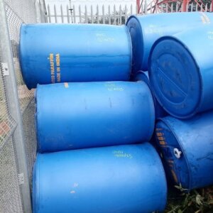 Alternative view of 50x 210L Plastiesse Dromme / Plastic Drums