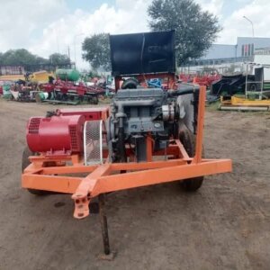 Alternative view of A.C. Synchronois STC-15 15kva Kragopwekker / Generator