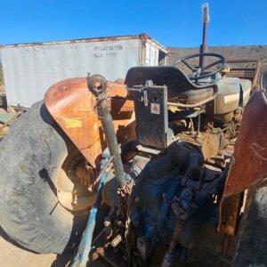 Alternative view of Ford 5000 Tractor / Trekker