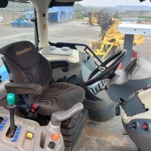 Alternative view of Landini 7-160 Trekker / Tractor