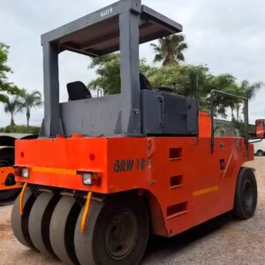 Hamm GRW 18 Pneumatic Tire Roller / Wiel Roller