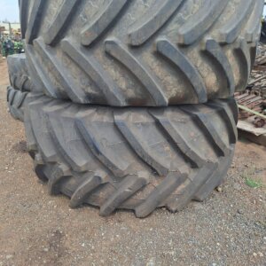 4x 800.70 R38 Gebruikte Trekker Bande / Used Tractor Tires