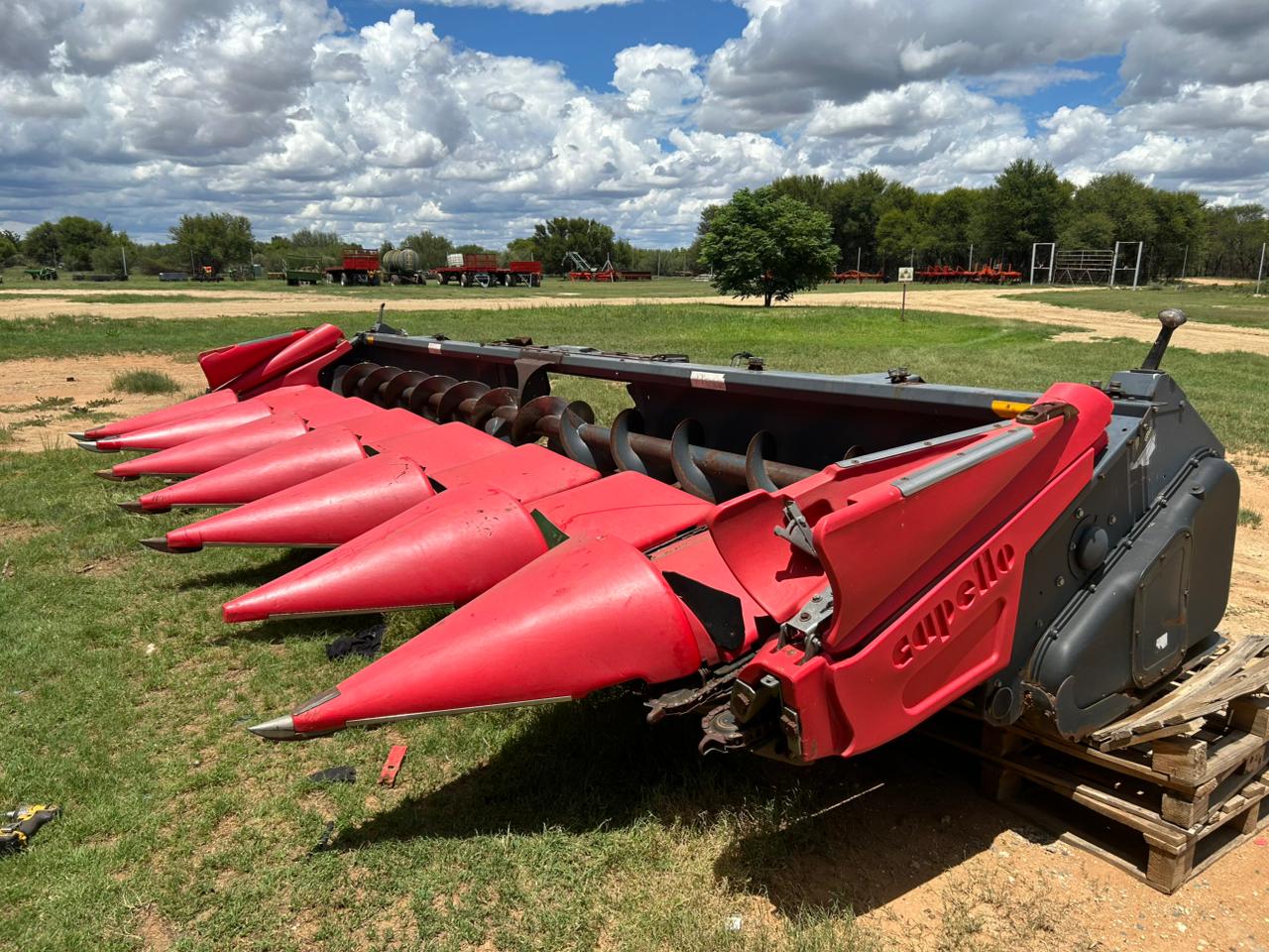 Case Axial Flow 2799 Stroper / Combine Harvester with Tables / Tafels - Image 2