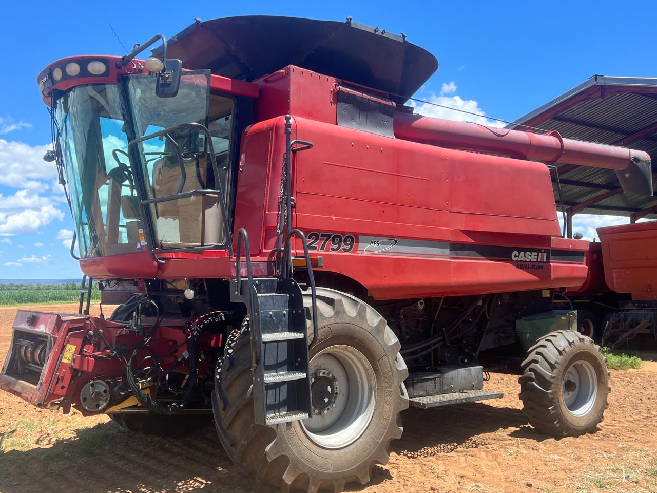 Case Axial Flow 2799 Stroper / Combine Harvester with Tables / Tafels