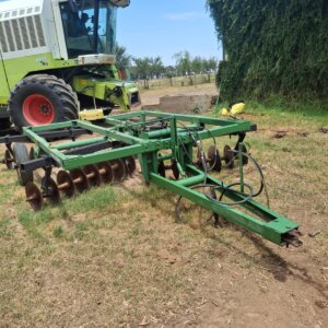32 Disc / Skottel John Deere N 210 Tandem Dis / Disc Harrow