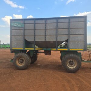 Flintco Ferto Kunsmis Tapkar / Fertilizer Grain Cart