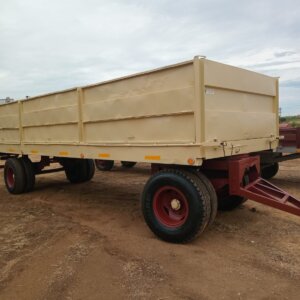 12 Ton Massawa / Trailer