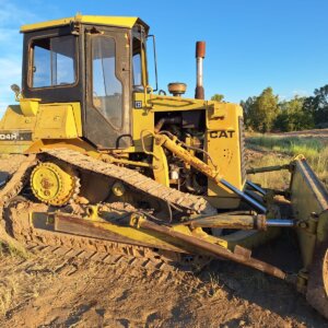 CAT D4H Stootskraper / Dozer