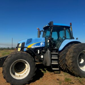 New Holland T9.285 Trekker / Tractor