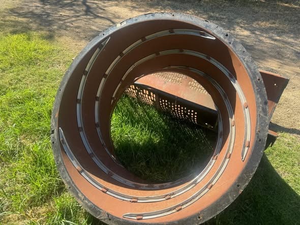 Keel en Hok / Cone and Cage