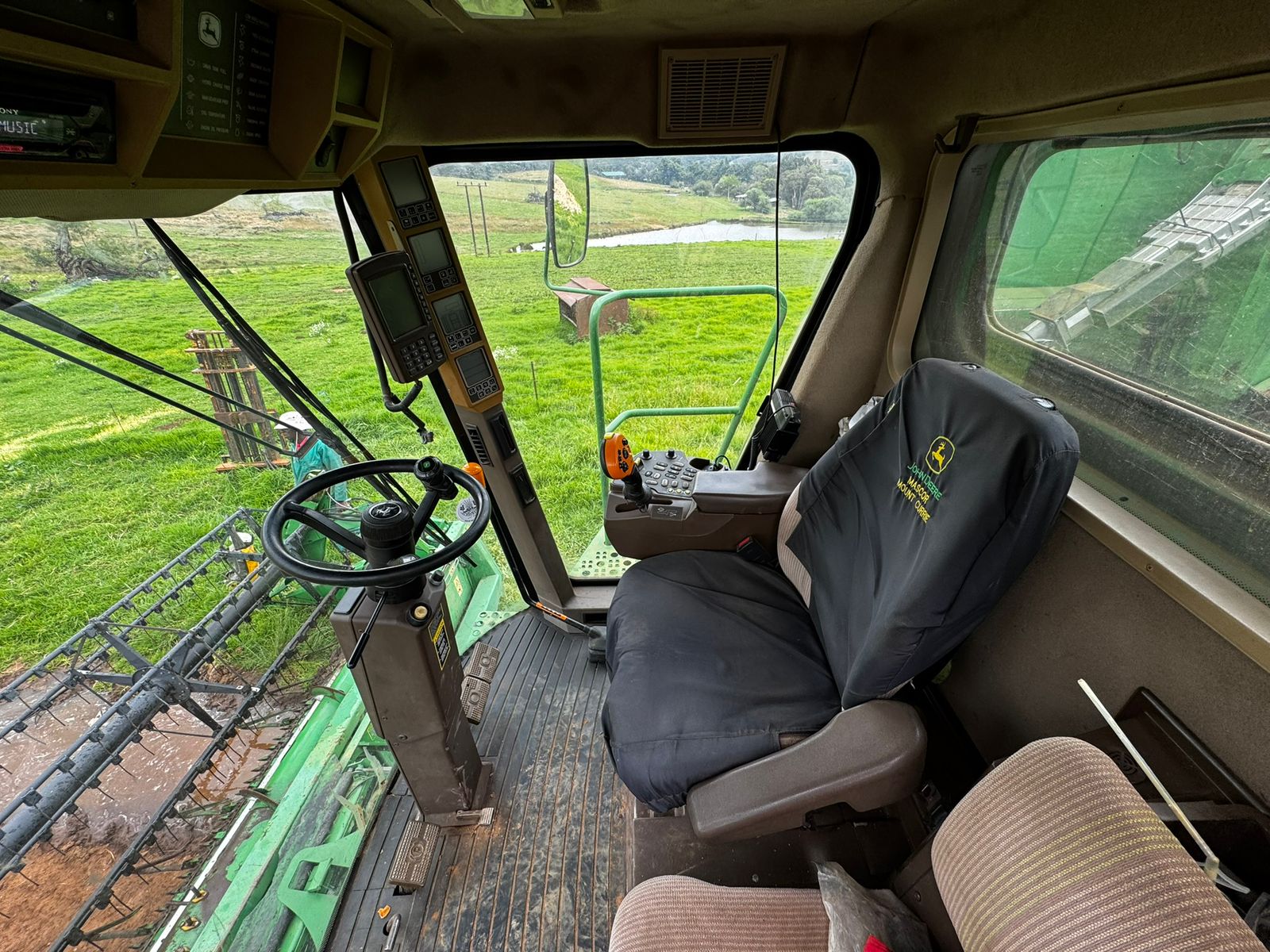 John Deere 9660 STS Stroper / Combine Harvester - Image 6