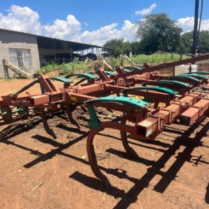 11 Tine / Tand Kverneland CLC Ripper