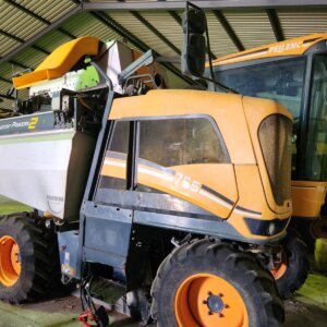 Pellenc 755 SP2 Druiwe Stroper / Grape Harvester