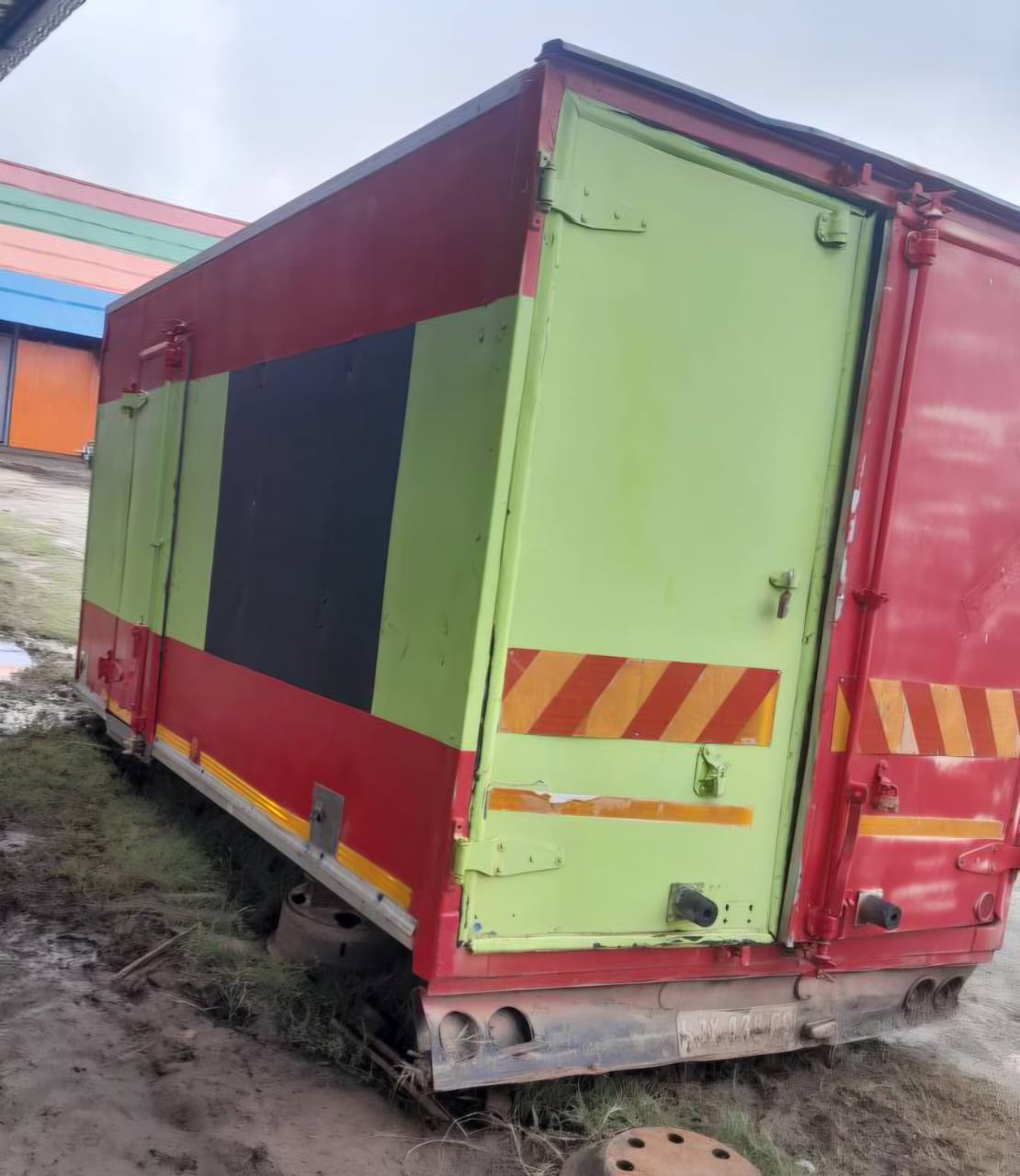 Container