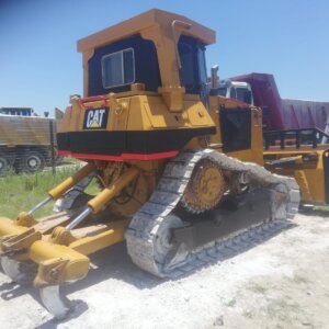 Alternative view of CAT D4H Dozer