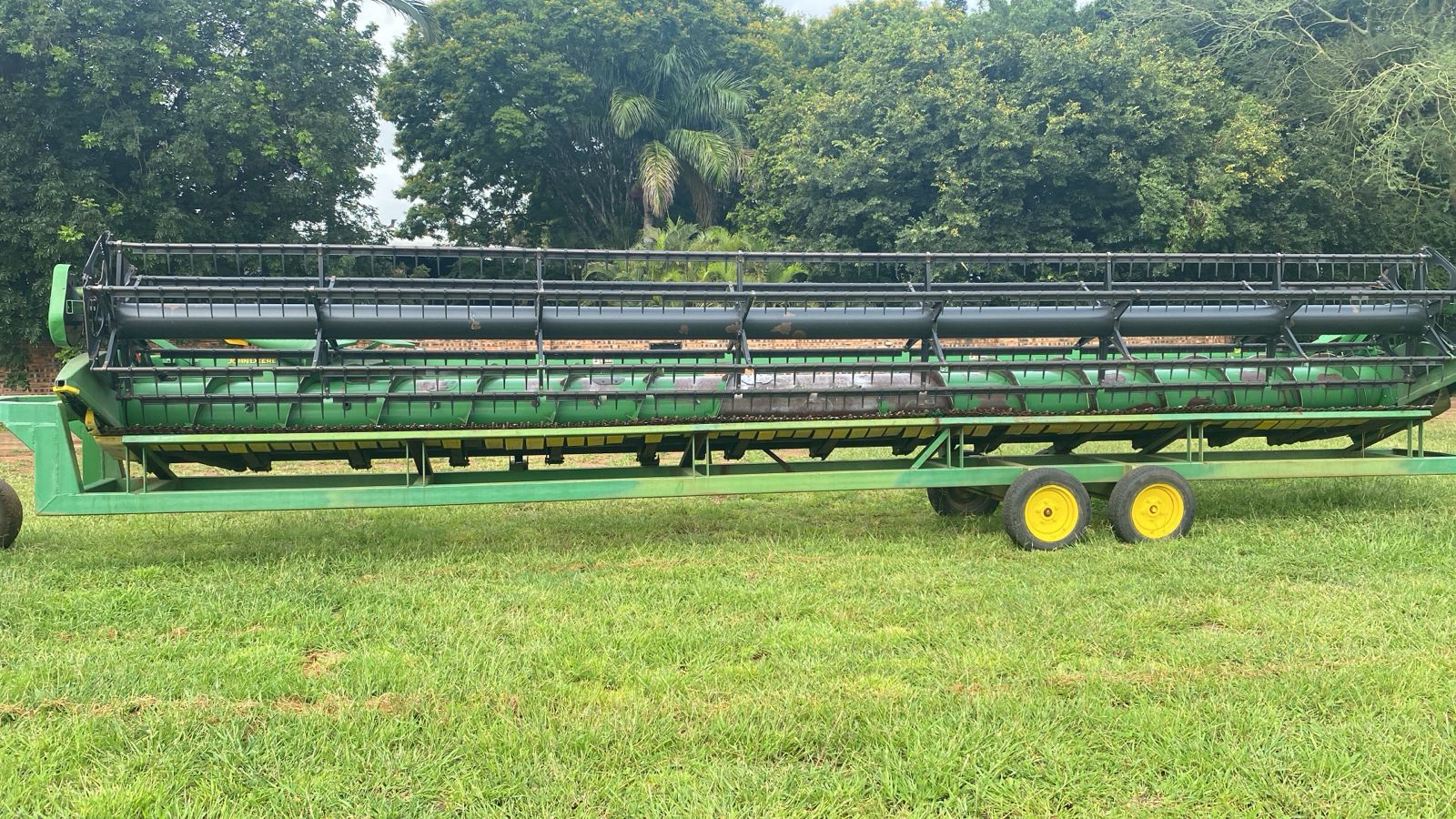 John Deere 9760 STS Stroper / Combine Harvester with John Deere 635 Flex Tafel / Table - Image 4