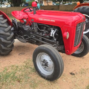 Alternative view of Massey Ferguson 35X Trekker / Tractor