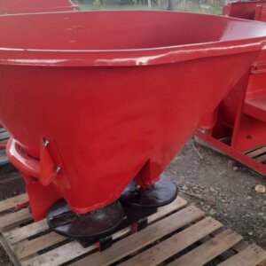 Fertilizer Spreader / Kunsmisstrooier