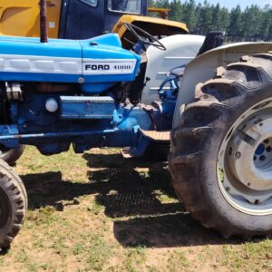 Ford 4000 Trekker / Tractor