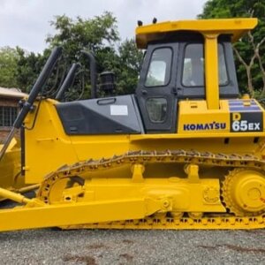 Komatsu D65EX-12 Dozer / Stootskraper