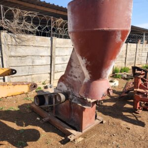 LM Junior Elektriese Hammermeul / Electric Hammer Mill