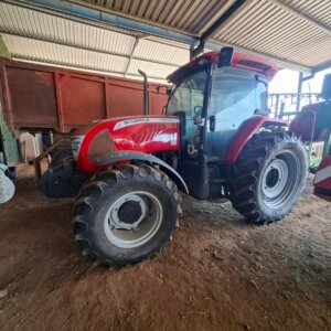 McCormick D125 Max Trekker / Tractor