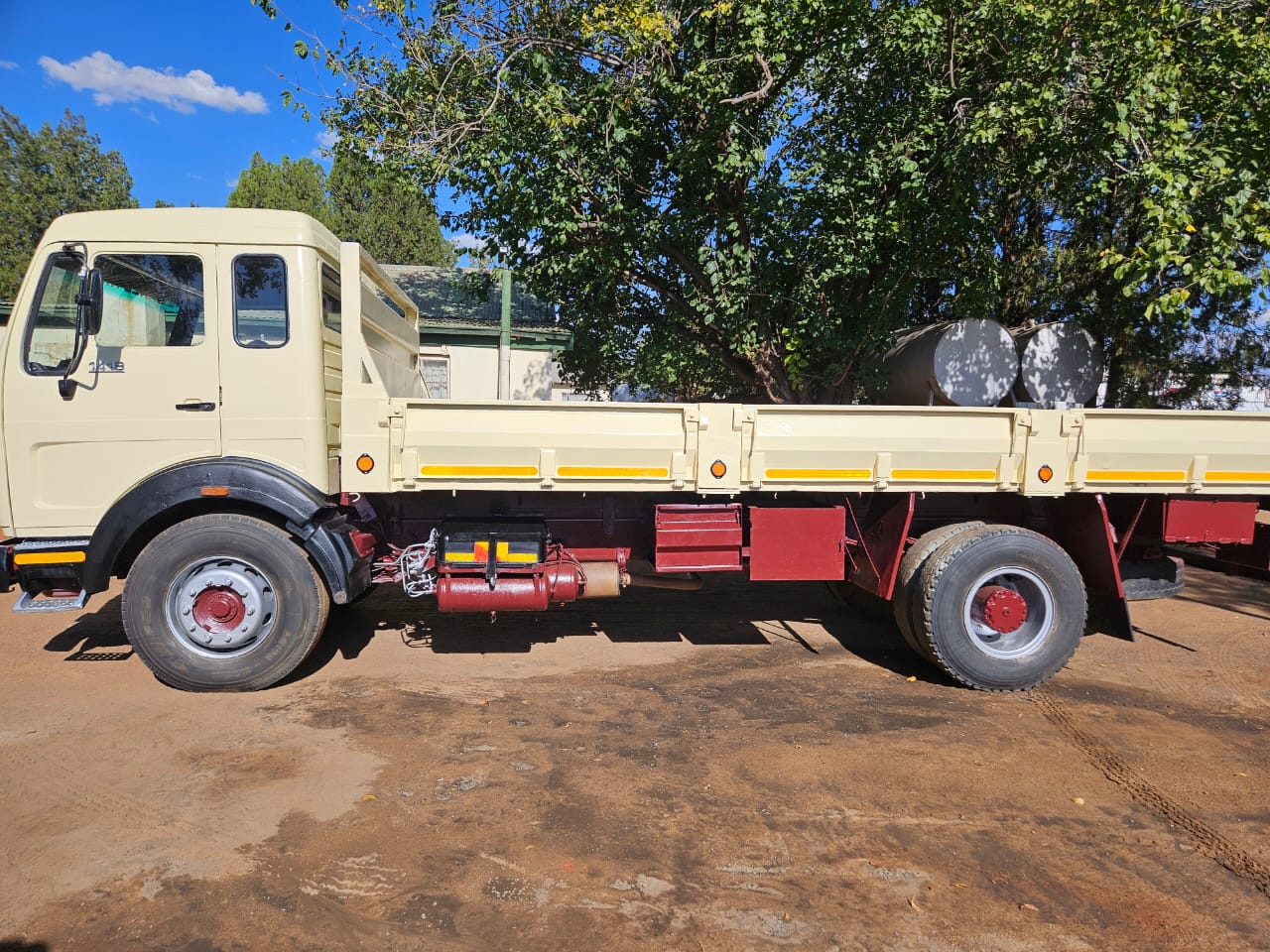 Mercedes Benz 1419 Trok / Truck