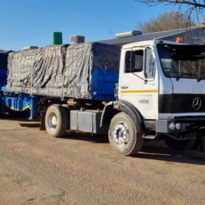 Mercedes Benz 1928 Trok / Truck with Superlink 6M Plus 10M