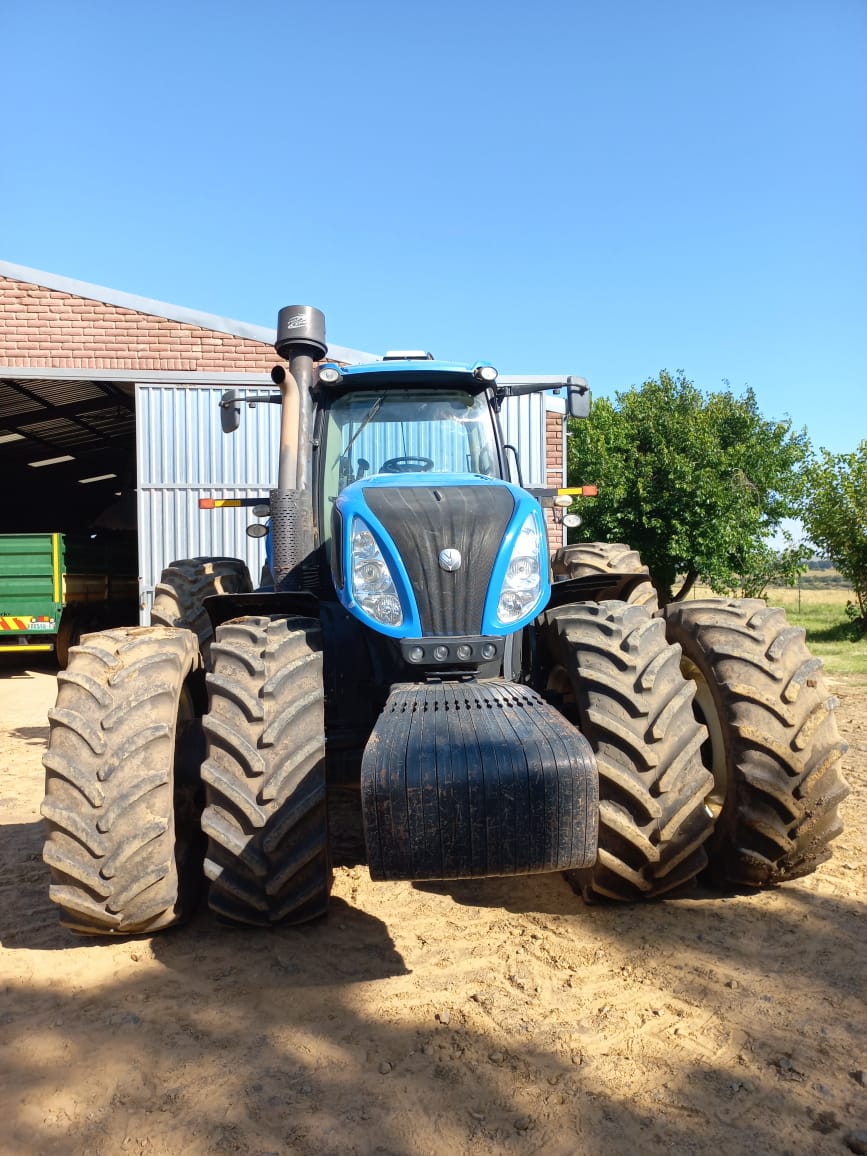 New Holland T8 390 Trekker / Tractor - Image 5