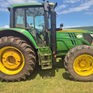 John Deere 6110M Trekker / Tractor
