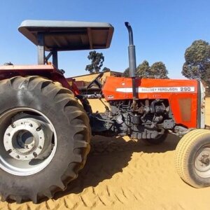 Massey Ferguson 290 Trekker / Tractor