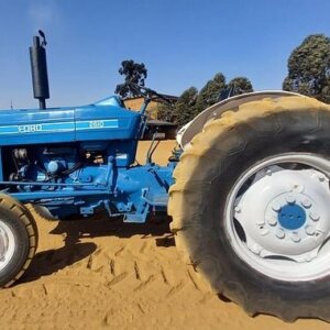 Ford 2610 Trekker / Tractor