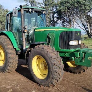 John Deere 6620 Trekker / Tractor