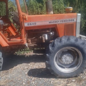 Massey Ferguson 2640 Trekker / Tractor