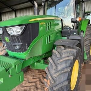 John Deere 6150M Cab Trekker / Tractor
