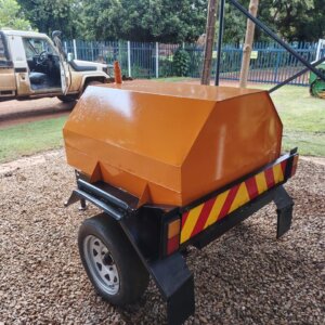 Alternative view of 800L Dieselkar / Diesel Bowser