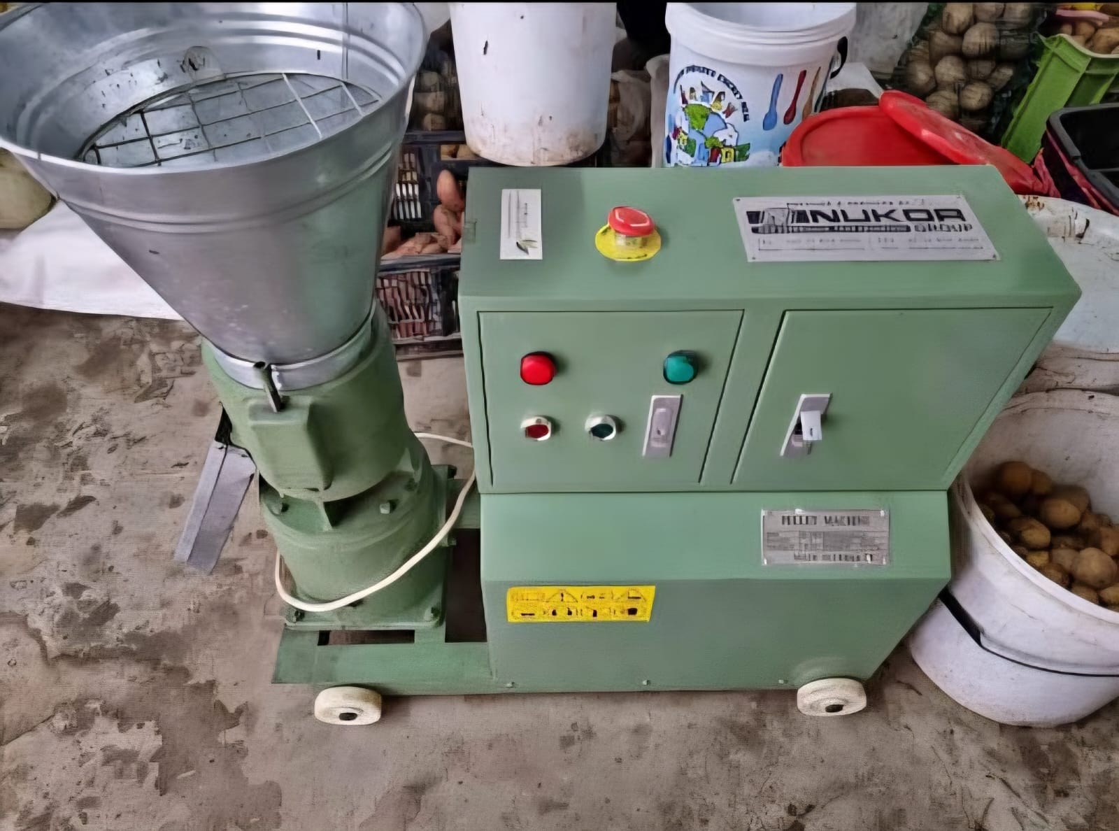 Nukor KL150 Pellet Masjien / Machine