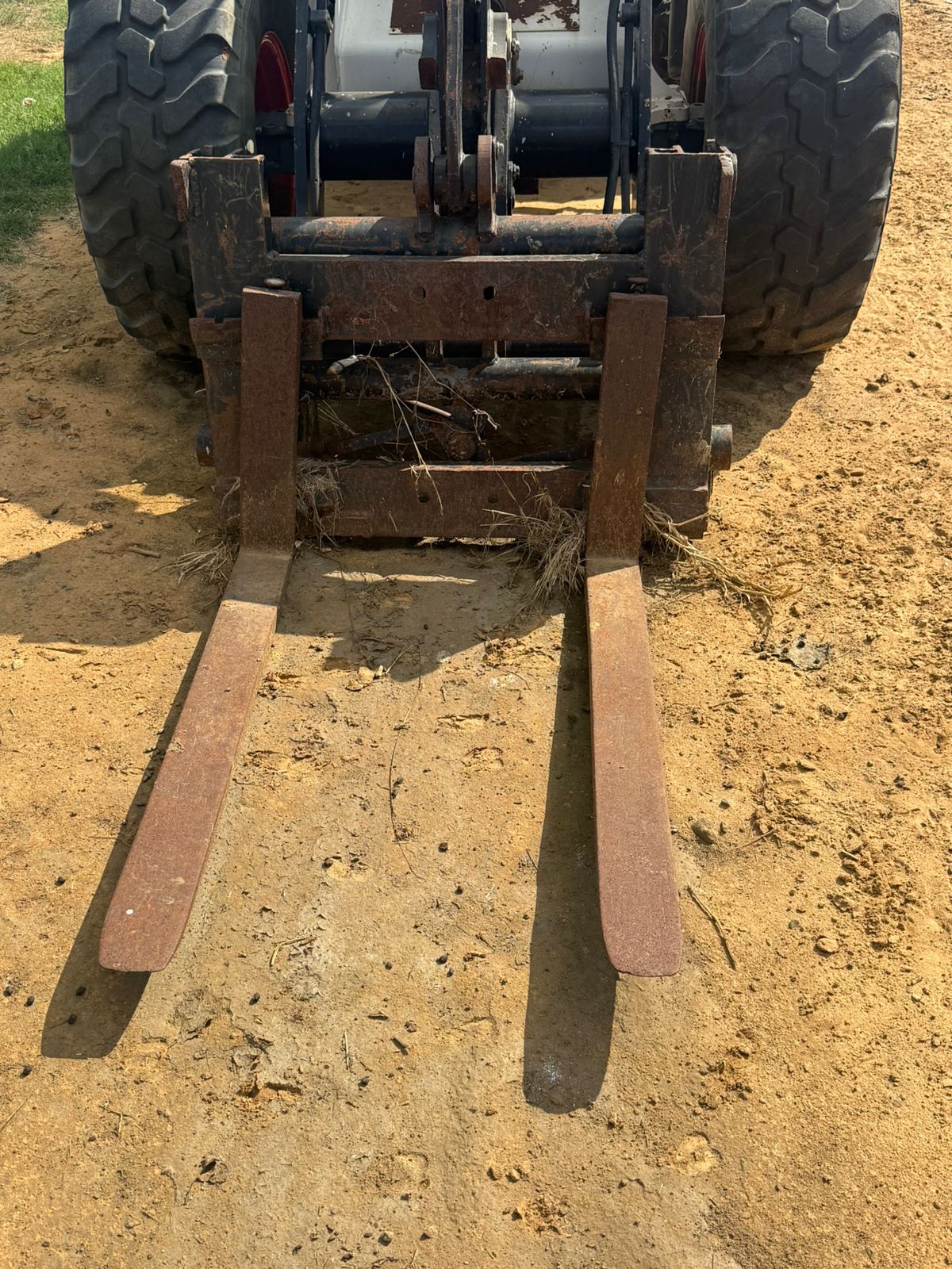 Bobcat Skidsteer - Image 6