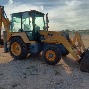 2x Massey Ferguson 750 TLB