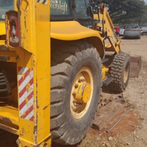 Alternative view of MST M543 TLB 4x4