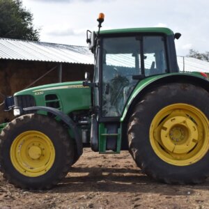 John Deere 6330 4WD Cab Trekker / Tractor