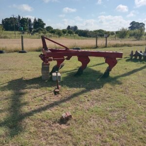 3 Skaar Ploeg / 3 Furrow Plough