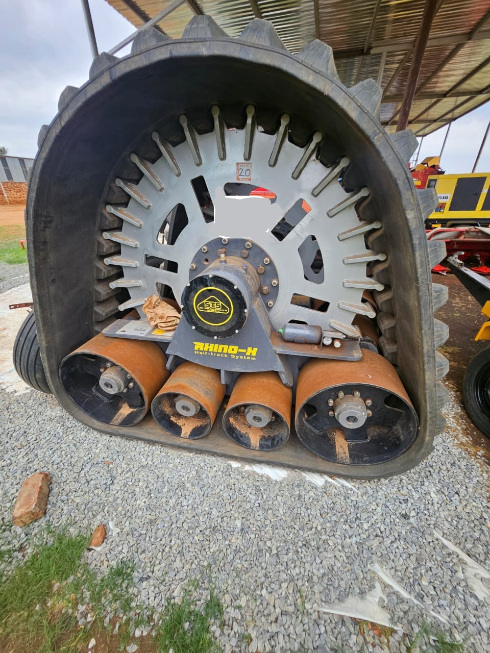 2x Poluzzi Rhino-H Tracks