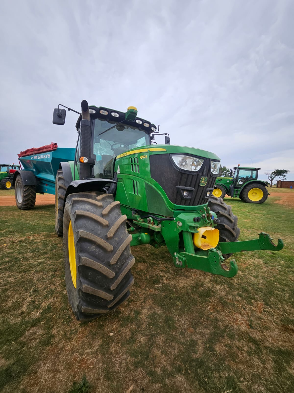 John Deere 6150R 4x4 Cab Trekker / Tractor - Image 3