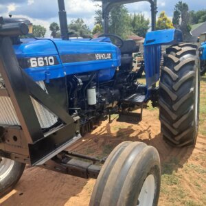 New Holland 6610 Trekker / Tractor