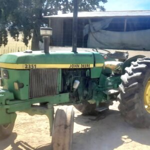 John Deere 2351 Trekker / Tractor